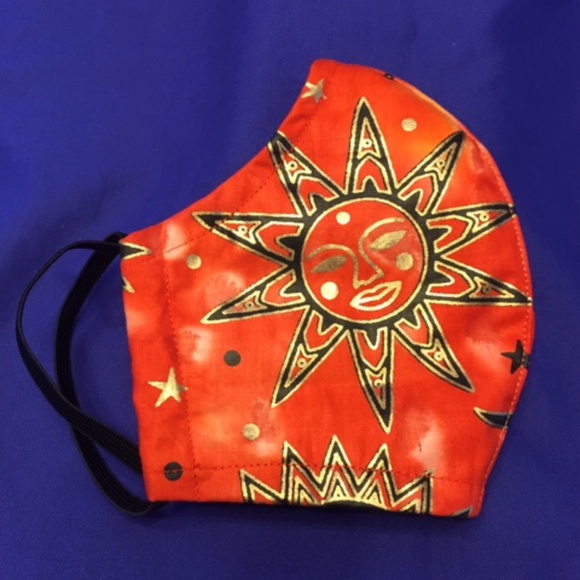 MASK - Picture 4 of 7